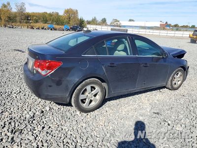 Trzecie zdjęcie samochodu z tyłu: 2015 CHEVROLET CRUZE LT VIN:1G1PC5SB9F7270984 - miniatura
