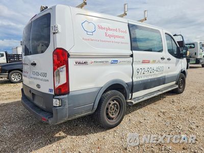 Trzecie zdjęcie samochodu z tyłu: 2018 FORD TRANSIT T-250 VIN:1FTYR1YM8JKB32855 - miniatura