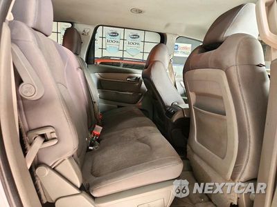 Zdjęcie 11 z 13 samochodu: 2017 CHEVROLET TRAVERSE LS VIN:1GNKRFED9HJ327216 - miniatura