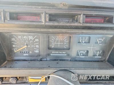 Zdjęcie 9 z 12 samochodu: 1986 FORD F150 VIN:1FTEF14N9GPA63440 - miniatura
