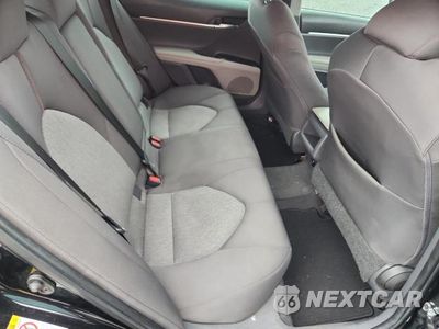 Zdjęcie 10 z 12 samochodu: 2019 TOYOTA CAMRY LE VIN:4T1B11HK0KU734288 - miniatura