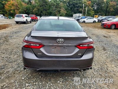 Zdjęcie 6 z 13 samochodu: 2021 TOYOTA CAMRY SE VIN:4T1G11BK5MU044778 - miniatura