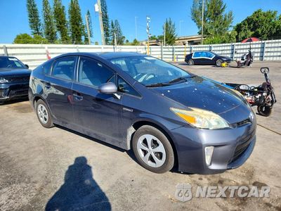 Czwarte zdjęcie samochodu z boku: 2013 TOYOTA PRIUS TWO VIN:JTDKN3DUXD1654237 - miniatura