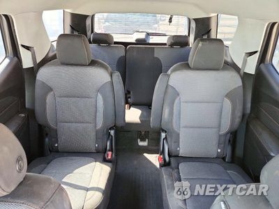 Zdjęcie 10 z 13 samochodu: 2019 CHEVROLET TRAVERSE LT VIN:1GNERGKW8KJ122910 - miniatura