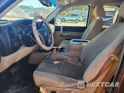 Zdjęcie 7 z 12 samochodu: 2007 CHEVROLET SILVERADO C1500 VIN:2GCEC19J671563566 - miniatura