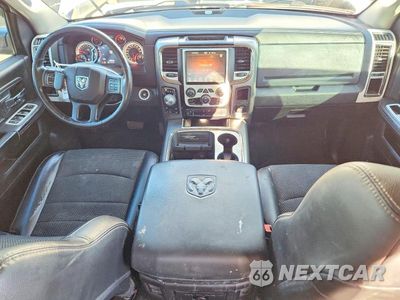Zdjęcie 8 z 12 samochodu: 2016 RAM 1500 SPORT VIN:1C6RR7MT9GS211231 - miniatura