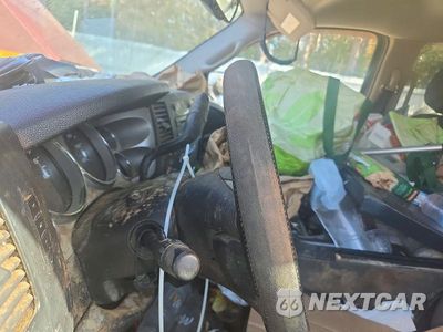 Zdjęcie 9 z 11 samochodu: 2008 CHEVROLET SILVERADO LT VIN:2GCEK133581170897 - miniatura