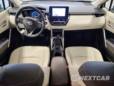Zdjęcie 8 z 14 samochodu: 2024 TOYOTA COROLLA CROSS XLE VIN:7MUDAABG9RV094913 - miniatura