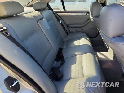 Zdjęcie 10 z 12 samochodu: 2000 BMW 323 I VIN:WBAAM3338YFP67052 - miniatura