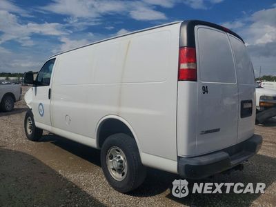 Drugie zdjęcie samochodu z przodu: 2017 CHEVROLET EXPRESS 2500 CARGO DELIVERY VAN VIN:1GCWGAFFXH1110857 - miniatura