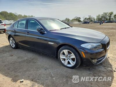 Czwarte zdjęcie samochodu z boku: 2013 BMW 528 XI VIN:WBAXH5C55DD114793 - miniatura