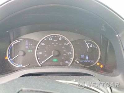 Zdjęcie 9 z 13 samochodu: 2014 LEXUS CT 200 VIN:JTHKD5BH7E2178110 - miniatura