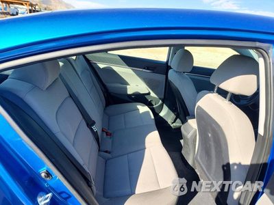 Zdjęcie 10 z 13 samochodu: 2018 HYUNDAI ELANTRA SE VIN:5NPD74LF4JH334329 - miniatura