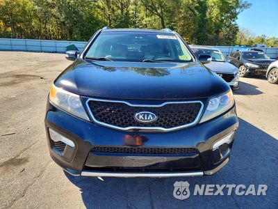 Piąte zdjęcie samochodu w środku: 2013 KIA SORENTO SX VIN:5XYKW4A25DG419766 - miniatura