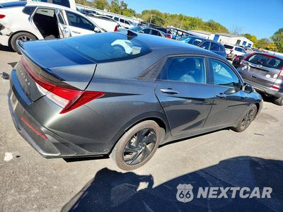 Trzecie zdjęcie samochodu z tyłu: 2026 HYUNDAI ELANTRA SEL SPORT VIN:KMHLM4DGXTU130456 - miniatura