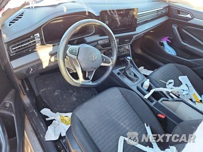 Zdjęcie 8 z 12 samochodu: 2025 VOLKSWAGEN JETTA S VIN:3VW5X7BU4SM057115 - miniatura