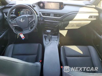 Zdjęcie 8 z 12 samochodu: 2020 LEXUS UX 250H VIN:JTHL9JBH4L2023428 - miniatura
