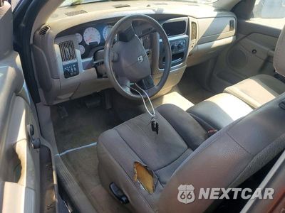 Zdjęcie 8 z 12 samochodu: 2004 DODGE 1500 BIG HORN REGULA VIN:1D7HA16N34J133849 - miniatura