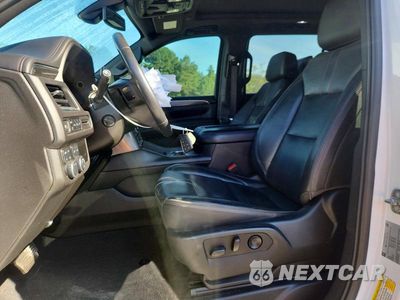 Zdjęcie 7 z 14 samochodu: 2021 CHEVROLET SUBURBAN K1500 RST VIN:1GNSKEKD9MR176683 - miniatura