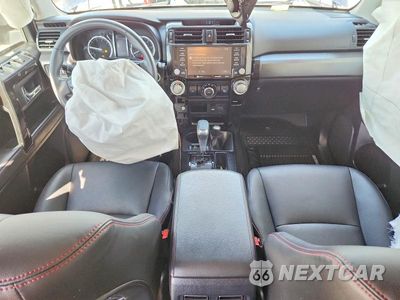 Zdjęcie 8 z 13 samochodu: 2020 TOYOTA 4RUNNER TRD OFF-ROAD PREMIUM VIN:JTEBU5JR2L5784112 - miniatura