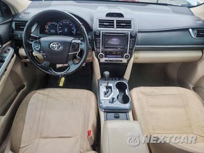 Zdjęcie 8 z 13 samochodu: 2012 TOYOTA CAMRY HYBRID XLE VIN:4T1BD1FK2CU032680 - miniatura