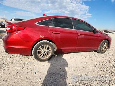 Trzecie zdjęcie samochodu z tyłu: 2015 HYUNDAI SONATA SE VIN:5NPE24AF3FH114788 - miniatura