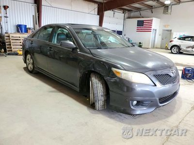 Czwarte zdjęcie samochodu z boku: 2011 TOYOTA CAMRY SE VIN:4T1BF3EK8BU224403 - miniatura