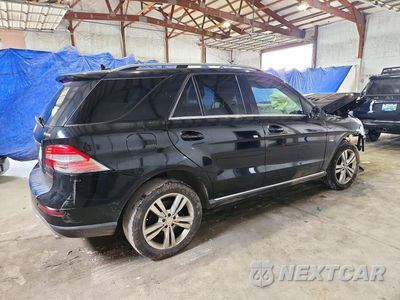 Trzecie zdjęcie samochodu z tyłu: 2012 MERCEDES-BENZ ML 350 4MATIC VIN:4JGDA5HB1CA055035 - miniatura