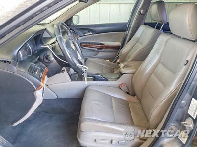 Zdjęcie 7 z 13 samochodu: 2011 HONDA ACCORD EXL VIN:1HGCP2F84BA079916 - miniatura