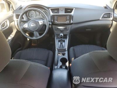 Zdjęcie 8 z 12 samochodu: 2018 NISSAN SENTRA SV VIN:3N1AB7AP0JY346546 - miniatura
