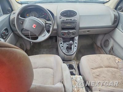 Zdjęcie 8 z 13 samochodu: 2002 SATURN VUE VIN:5GZCZ23DX2S815096 - miniatura