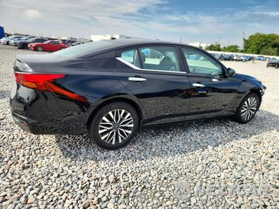 Trzecie zdjęcie samochodu z tyłu: 2025 NISSAN ALTIMA SV VIN:1N4BL4DV5SN322920 - miniatura