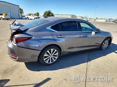 Trzecie zdjęcie samochodu z tyłu: 2021 LEXUS ES 300H BASE VIN:58ACA1C16MU009633 - miniatura