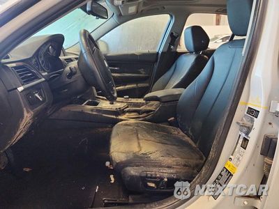 Zdjęcie 12 z 13 samochodu: 2015 BMW 328 XI VIN:WBA3B3G57FNT17843 - miniatura
