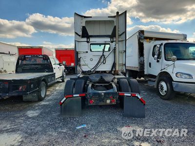 Zdjęcie 6 z 12 samochodu: 2018 VOLVO VNL SEMI TRUCK VIN:4V4N39TG3JN892439 - miniatura