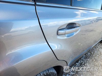 Zdjęcie 10 z 12 samochodu: 2011 SUBARU OUTBACK 3.6R LIMITED VIN:4S4BRDLC8B2367033 - miniatura