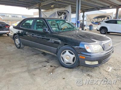 Czwarte zdjęcie samochodu z boku: 1999 LEXUS LS 400 VIN:JT8BH28F9X0147108 - miniatura