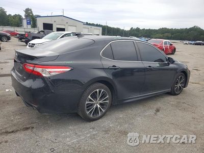 Trzecie zdjęcie samochodu z tyłu: 2020 TOYOTA CAMRY SE VIN:4T1G11AK3LU510188 - miniatura