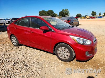 Czwarte zdjęcie samochodu z boku: 2017 HYUNDAI ACCENT SE VIN:KMHCT4AE0HU390328 - miniatura