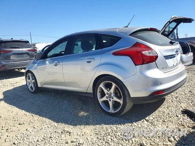 Drugie zdjęcie samochodu z przodu: 2013 FORD FOCUS TITANIUM VIN:1FADP3N2XDL370343 - miniatura