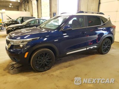 2023 KIA SELTOS NIGHTFALL KNDEUCA26P7351038 - główne zdjęcie licytacji z USA - miniatura