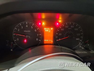 Zdjęcie 9 z 14 samochodu: 2016 NISSAN NV 3500 HD SV VIN:1N6AF0LYXGN817037 - miniatura