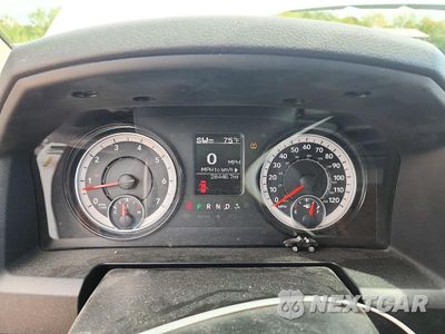 Zdjęcie 9 z 13 samochodu: 2022 RAM 1500 CLASSIC TRADESMAN VIN:1C6RR6FG3NS139031 - miniatura