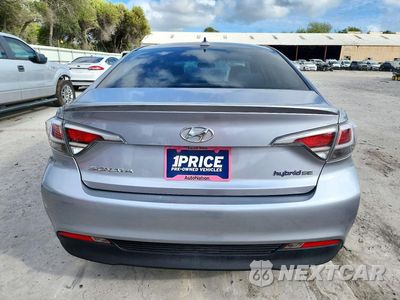 Zdjęcie 6 z 12 samochodu: 2016 HYUNDAI SONATA HYBRID SE VIN:KMHE24L1XGA022616 - miniatura
