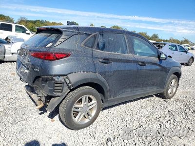 Trzecie zdjęcie samochodu z tyłu: 2022 HYUNDAI KONA SE VIN:KM8K2CAB0NU760008 - miniatura