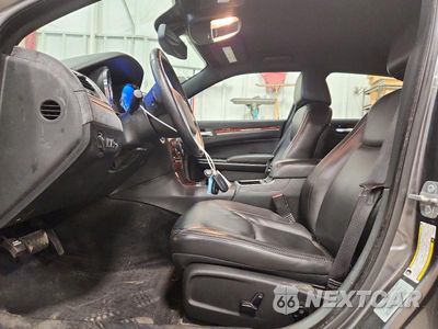 Zdjęcie 7 z 12 samochodu: 2014 CHRYSLER 300 VIN:2C3CCARG9EH328003 - miniatura