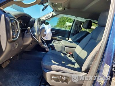 Zdjęcie 7 z 12 samochodu: 2019 CHEVROLET SILVERADO K1500 LT VIN:3GCUYDEDXKG204428 - miniatura