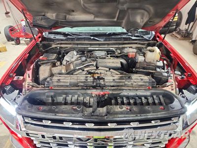 Zdjęcie 12 z 13 samochodu: 2021 CHEVROLET SILVERADO K3500 LTZ VIN:1GC4YUEY8MF144009 - miniatura