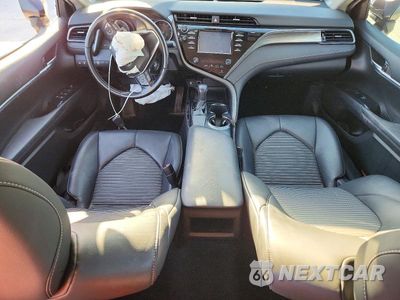 Zdjęcie 8 z 13 samochodu: 2019 TOYOTA CAMRY SE VIN:4T1B11HK8KU292229 - miniatura