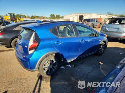 Trzecie zdjęcie samochodu z tyłu: 2018 TOYOTA PRIUS C ONE VIN:JTDKDTB32J1602951 - miniatura